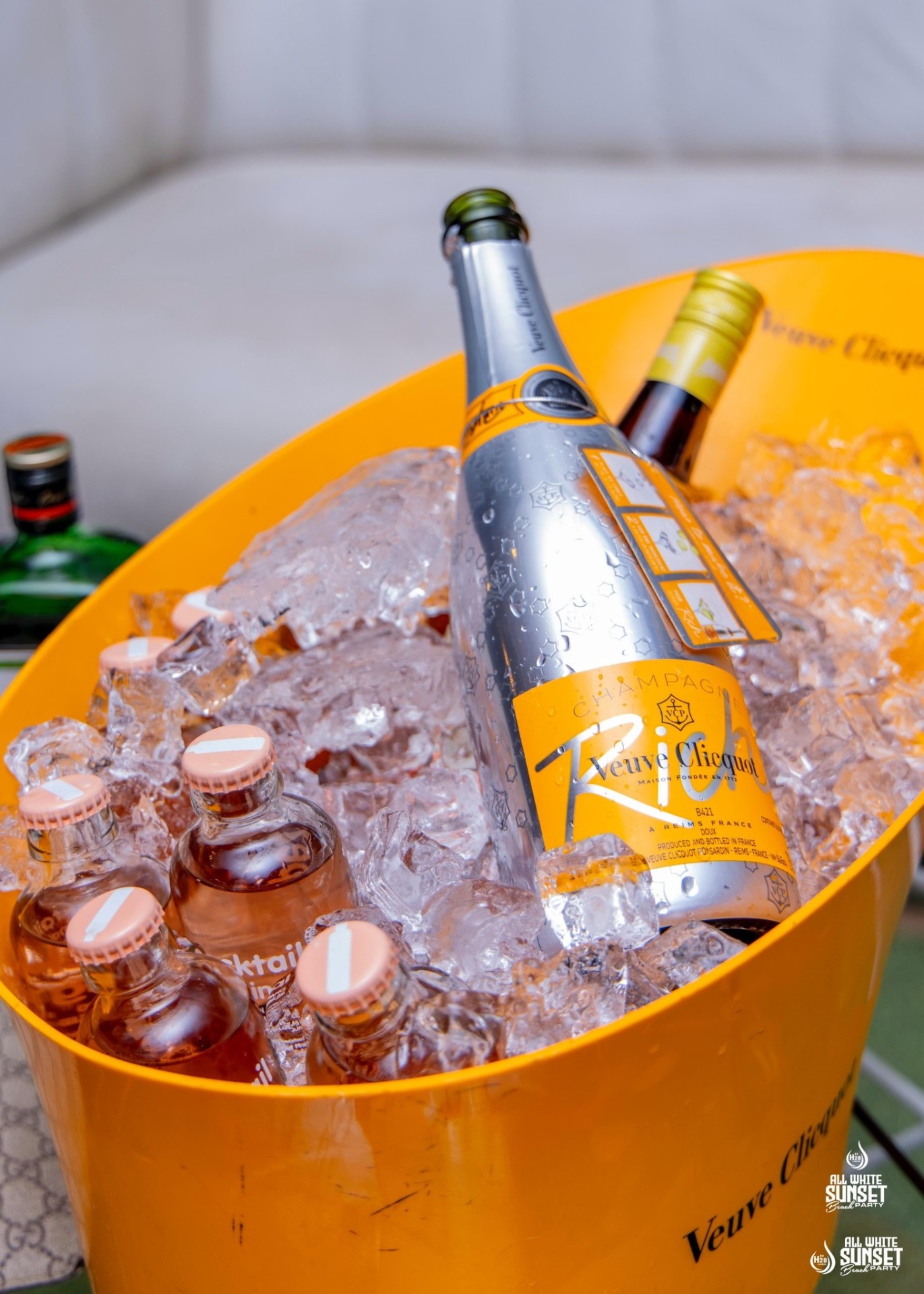 Premium plated food at De H₂O Lifestyle